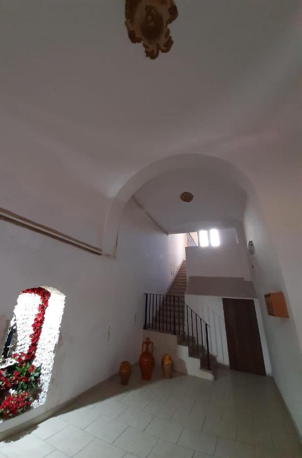 Holiday House Nel Cuore Di בארי מראה חיצוני תמונה